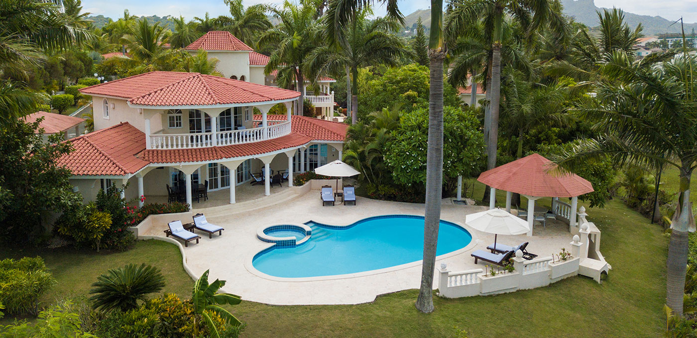 2018_Crown-Villas_1