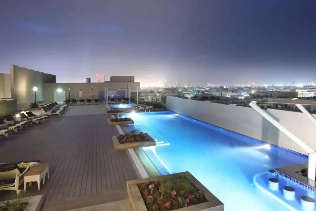 Dubai – Metropolitan Hotel – Junior Suite